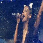 Ariana Grande / push baby / Cashmere Cat on Apr 10, 2015 [367-small]