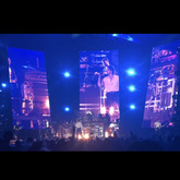 The Chainsmokers / 5 Seconds of Summer / Lennon Stella on Oct 22, 2019 [620-small]