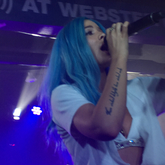 Halsey on Jun 4, 2017 [866-small]