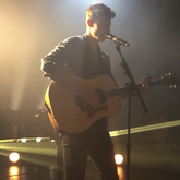 Shawn Mendes on Jun 3, 2016 [956-small]