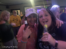 tags: Clear Lake, Iowa, United States, Crowd, Surf District Rock 'n Roll Grill - Rebel Railroad / Kitty Steadman / Melanie Howe / Donny Brewer / Thom Shepherd / Coley McCabe Shepherd on Sep 3, 2021 [137-small]
