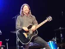 Dave Grohl on Oct 13, 2021 [539-small]