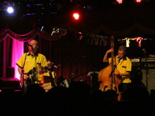 Deer Tick / T. Hardy Morris on Dec 31, 2014 [088-small]