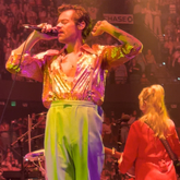 Harry Styles / Jenny Lewis on Oct 10, 2021 [983-small]