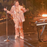 Harry Styles / Jenny Lewis on Sep 29, 2021 [992-small]