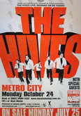 The Hives on Oct 18, 2005 [907-small]
