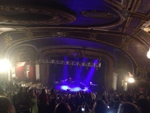 5 Seconds of Summer / Jackson Guthy on Apr 17, 2014 [091-small]