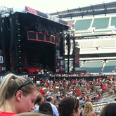 Taylor Swift with Ed Sheeran, Austin Mahone, and Joel Crouse at Lincoln Financial Field (July 20, 2013) on Jul 20, 2013 [311-small]