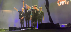 Why Don't We / EBEN / Taylor Grey on Aug 2, 2019 [017-small]