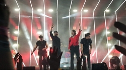 5sos / 5 Seconds of Summer on Nov 5, 2018 [656-small]