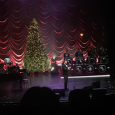 Brett Eldredge on Dec 11, 2021 [239-small]