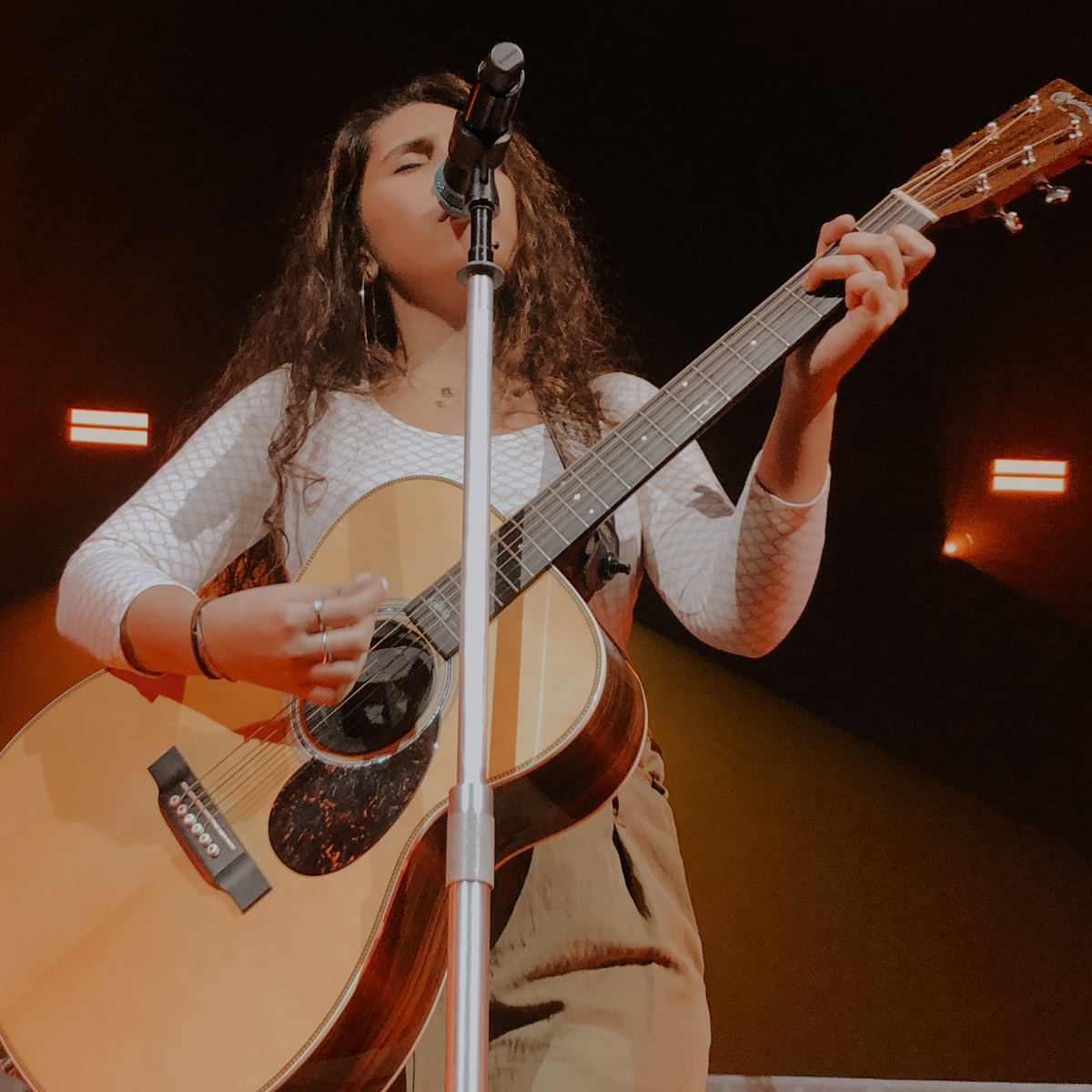 Nov 05, 2019: Alessia Cara  Ryland James at Moore Theatre Seattle,  Washington, United States | Concert Archives