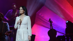 Kacey Musgraves / Soccer Mommy on Feb 19, 2019 [015-small]