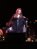 Wynonna & The Big Noise / The Big Noise on Dec 11, 2019 [074-small]