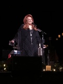 Wynonna & The Big Noise / The Big Noise on Dec 11, 2019 [075-small]