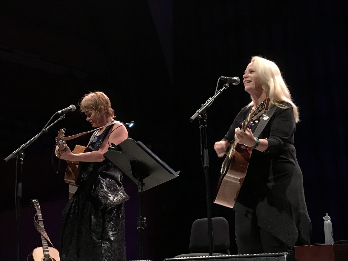 Oct 10, 2019 Mary Chapin Carpenter / Shawn Colvin at Helzberg Hall, Kauffman Center for the