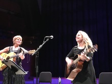 Mary Chapin Carpenter / Shawn Colvin on Oct 10, 2019 [139-small]