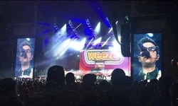Weezer / Panic! At the Disco / Andrew McMahon on Jul 17, 2016 [425-small]