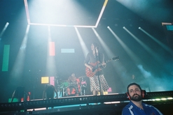 The 1975 on Sep 20, 2019 [502-small]