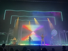 Glass Animals / Sad Night Dynamite on Mar 8, 2022 [524-small]
