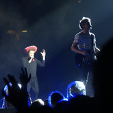 One Direction / Icona Pop / Harry Styles / Niall Horan / Liam Payne / Louis Tomlinson on Sep 3, 2015 [653-small]