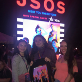 5 Seconds of Summer / The Aces on Sep 28, 2018 [788-small]