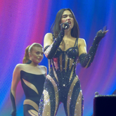 Dua Lipa / Caroline Polachek / Lolo Zouaï on Mar 8, 2022 [075-small]