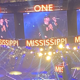 Kane Brown on Mar 9, 2022 [611-small]