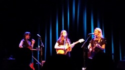 Andrew Combs / I'm With Her on Mar 13, 2018 [705-small]