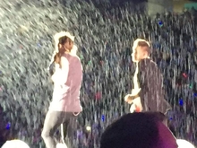 Icona Pop / One Direction  on Jul 21, 2015 [475-small]
