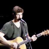 Shawn Mendes / James TW on Aug 7, 2016 [594-small]