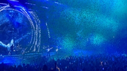 Sam Fender / Goat Girl on Mar 20, 2022 [969-small]