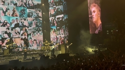 Sam Fender / Goat Girl on Mar 20, 2022 [971-small]
