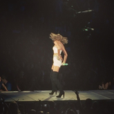 Taylor Swift / Vance Joy on Jun 9, 2015 [322-small]