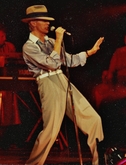 David Bowie on Aug 3, 1983 [345-small]