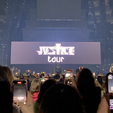 Justin Bieber / Jaden / Eddie Benjamin / ¿Téo? on Mar 25, 2022 [192-small]