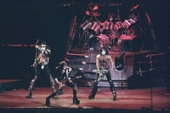 KISS / Wendy O Williams and the Plasmatics on Mar 21, 1983 [209-small]