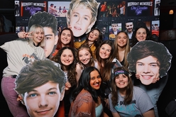 Club 90s One Direction Night on Mar 25, 2022 [262-small]