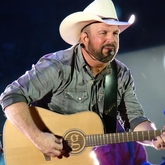 Garth Brooks on Mar 26, 2022 [083-small]
