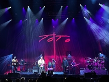 Journey / Toto on Mar 27, 2022 [375-small]