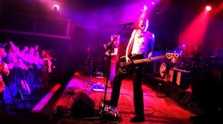 Wolf Alice / Charlie Hickey on Mar 26, 2022 [596-small]