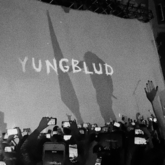 Yungblud / Stone / renforshort on Oct 14, 2021 [043-small]