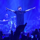 Louis Tomlinson / Only The Poets on Apr 3, 2022 [310-small]