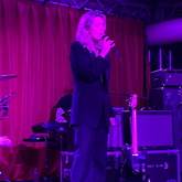 Wolf Alice / Charlie Hickey on Apr 5, 2022 [313-small]