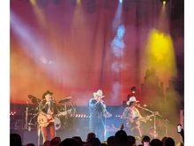 Midland / Laci Kaye Booth on Apr 5, 2022 [949-small]