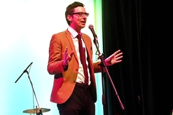 James Leonard Hewitson / Giraffes / Michael Gallagher / Headclouds on Mar 16, 2018 [722-small]
