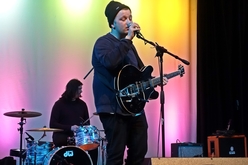 James Leonard Hewitson / Giraffes / Michael Gallagher / Headclouds on Mar 16, 2018 [771-small]
