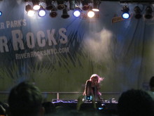 Grimes / Wild Nothing / DIIV on Aug 9, 2012 [894-small]