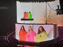 Little Mix / Since September / Denis Coleman on Apr 12, 2022 [911-small]