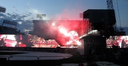 Roger Waters on Jul 1, 2012 [270-small]